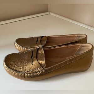 Clarks Metallic Gold/Bronze Loafers Size 6